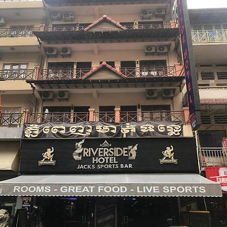 Riverside Phnom Penh Hotel Exterior foto